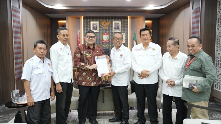 Wali Kota Makassar Munafri Arifuddin menerima audiensi PWI Sulsel dan membahas fasilitasi UKW bagi wartawan di Balai Kota Makassar, Kamis (30/4/2026) (Foto: Istimewa)