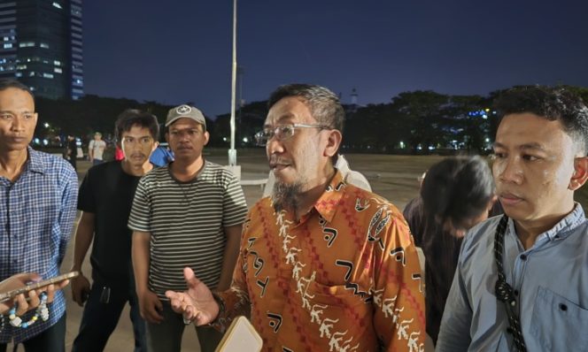 
					Ketua Koalisi Gerakan Rakyat, Akhmad Rianto, memaparkan konsep May Day Fest 2026 yang humanis dan inklusif kepada awak media di Makassar, Kamis (30/4/2026) (Foto: Istimewa)