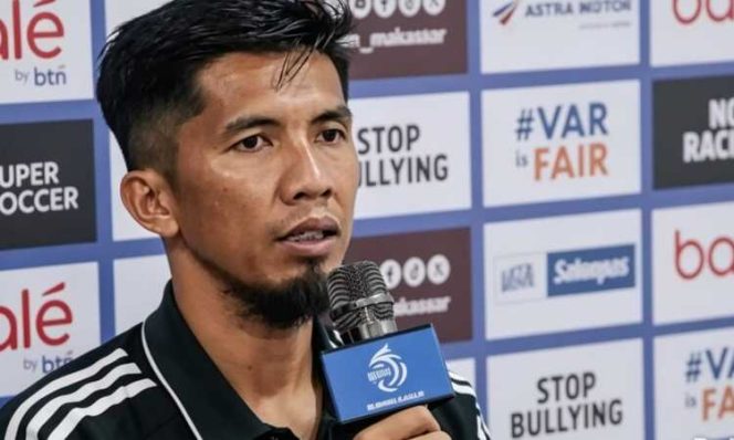 
					Plt pelatih PSM Makassar, Ahmad Amiruddin, memberikan keterangan kepada awak media jelang laga kontra Arema FC dalam lanjutan Super League 2025/2026. Malang, Jumat (9/5/2026) (Foto: Istimewa)