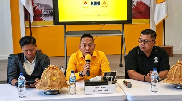Ketua KONI Kota Makassar, Ismail, memberikan klarifikasi terkait polemik dana hibah Rp15 miliar APBD Perubahan 2025 dan menegaskan pengelolaannya telah sesuai mekanisme serta siap diaudit. Makassar, Sabtu (18/7/2026) (Foto:   Istimewa)