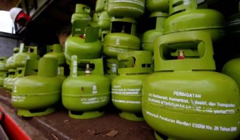Harga gas melon 3 kg di Gowa melonjak 50 persen menjadi Rp30 ribu per tabung. Warga mengeluhkan kelangkaan dan kenaikan harga, Selasa (15/09/2026) (Foto: Istimewa)